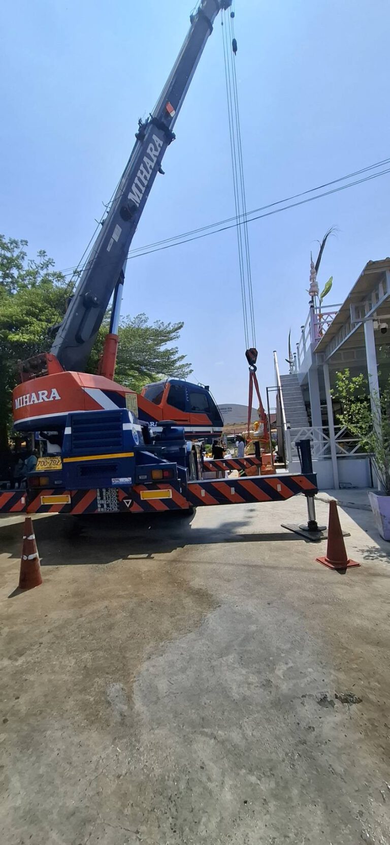 เช่ารถเครนบางซ้าย อยุธยา